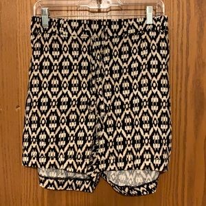 Old Navy Patterned linen shorts (black, brown, cream) sz XXL (not maternity)